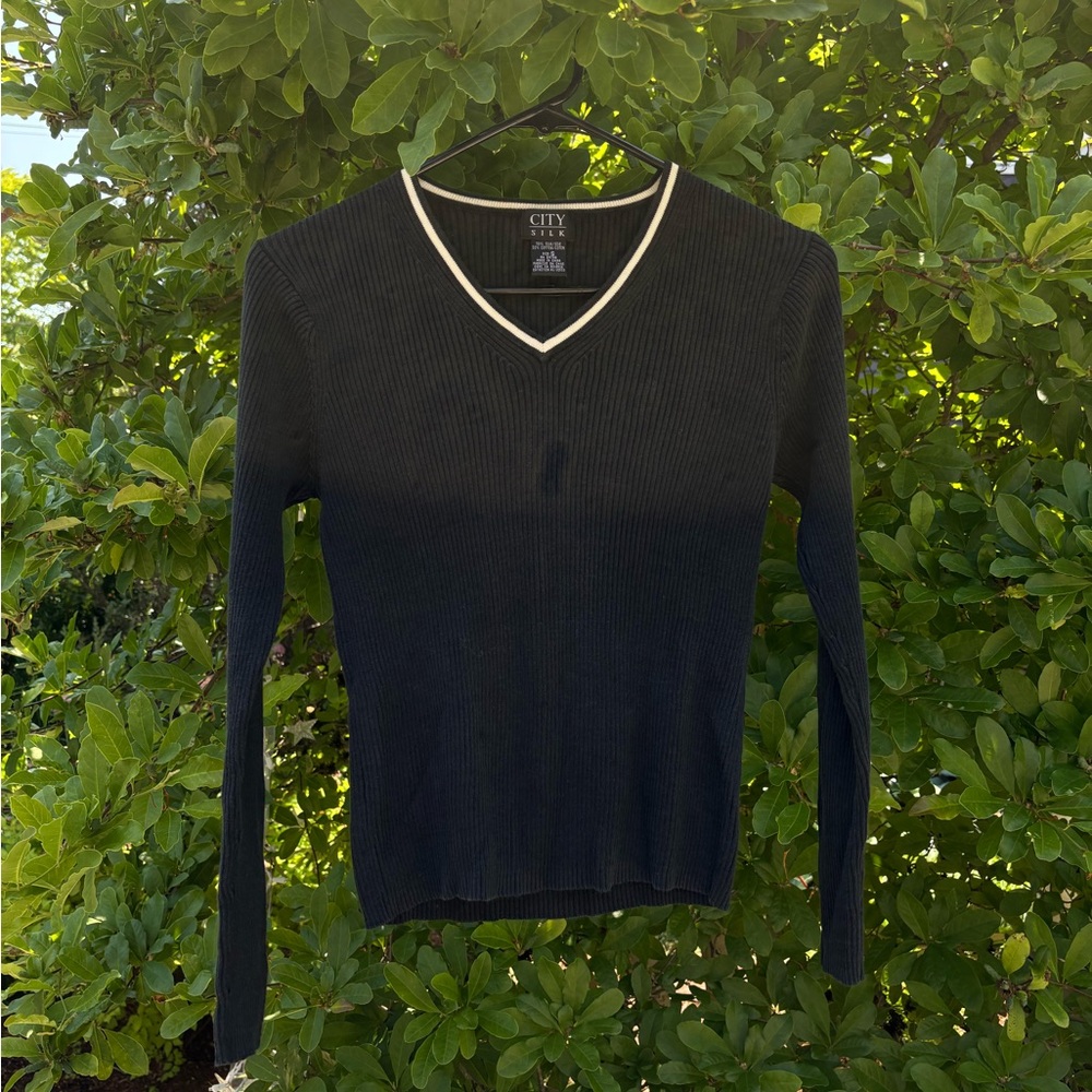 City Black V-Neck Women's Sweater